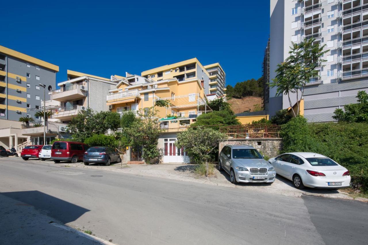 Apartments Antic Budva Luaran gambar