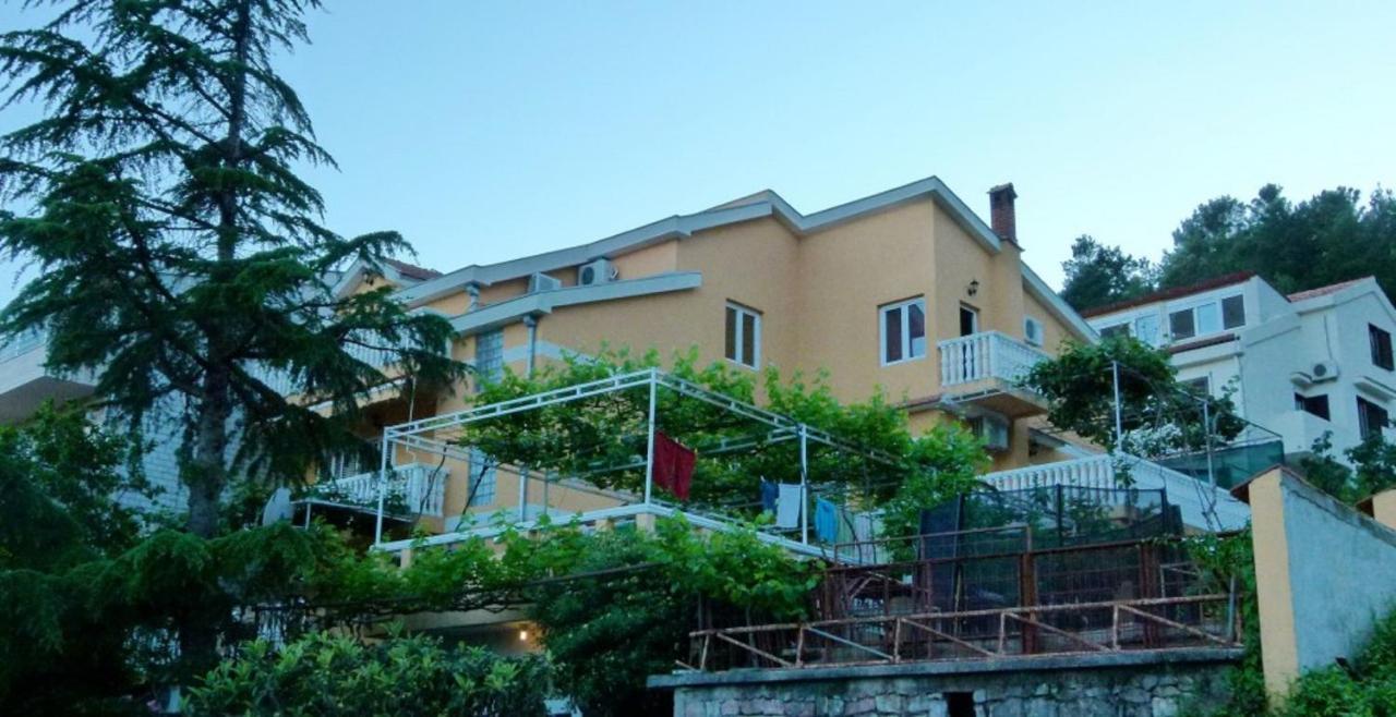 Apartments Antic Budva Luaran gambar